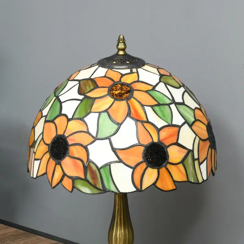 HOMCOM Tiffany Stained Glass Table Lamp, Handmade Antique Bedside Lamp for Bedroom, Living room, Home, Nightstand, Decorative Night Light, Orange Sunflower