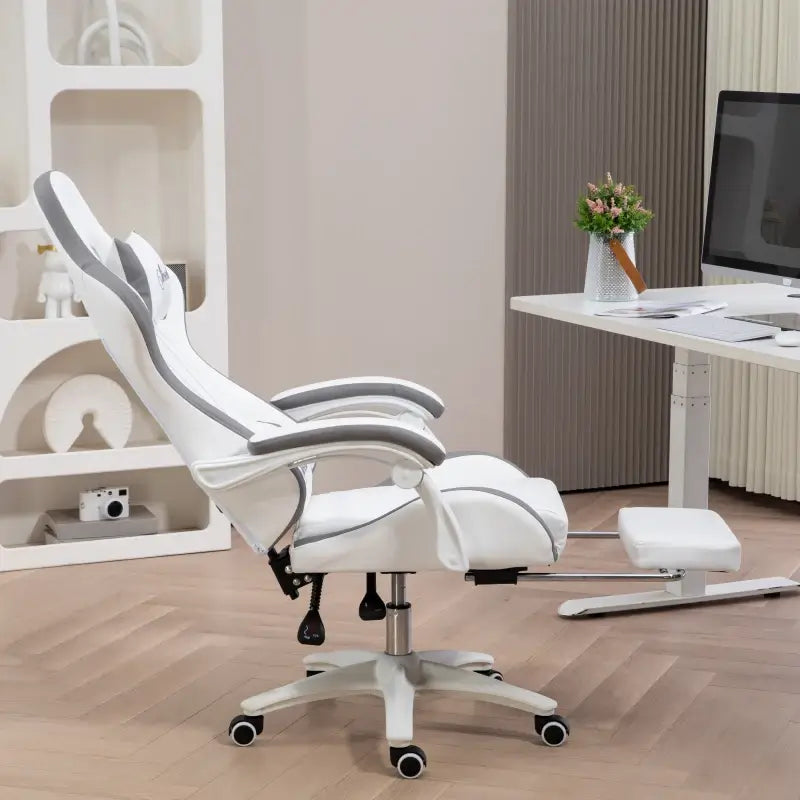 Vinsetto Computer Gaming Chair, PU Leather Desk Chair with Footrest, Swivel Task Chair with 135° Reclining Back and Lumbar Support, PC Chair for Adults, White and Grey